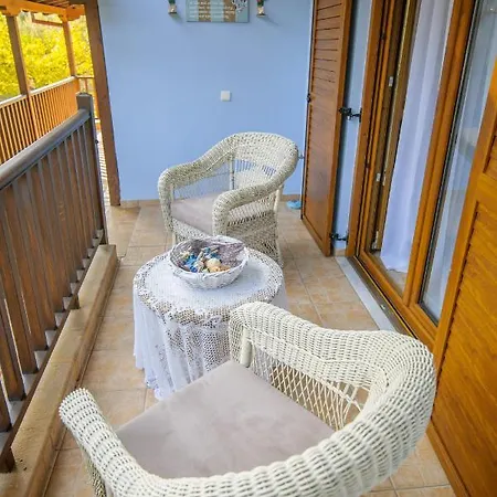 Iliannasvillas * Nikiti (Sithonia)